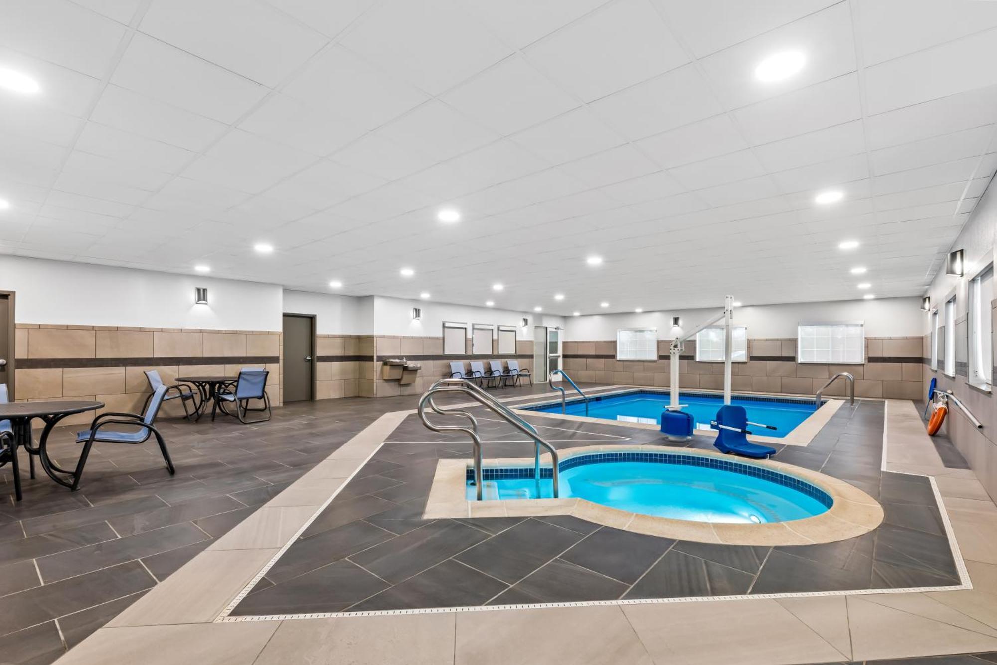 Spark By Hilton Wilkes Barre מראה חיצוני תמונה